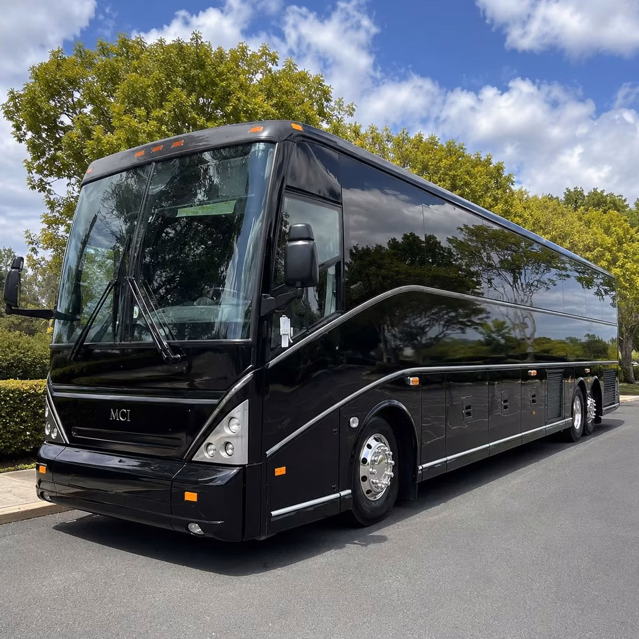airport transfer shuttles between nampa and boise airport